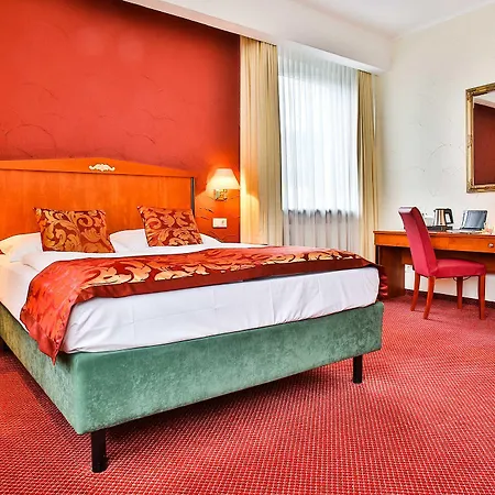 Parkhotel Krone 4*