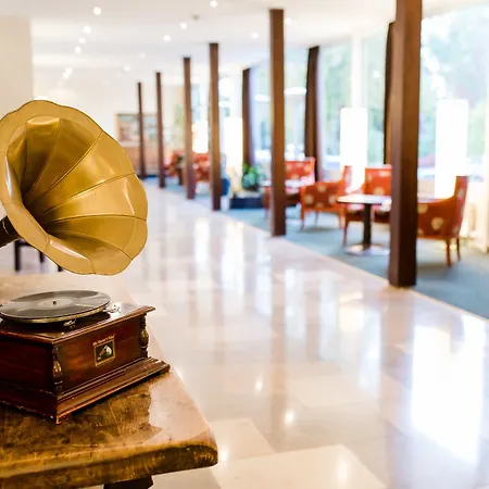 Hotel Parkhotel Krone 4*
